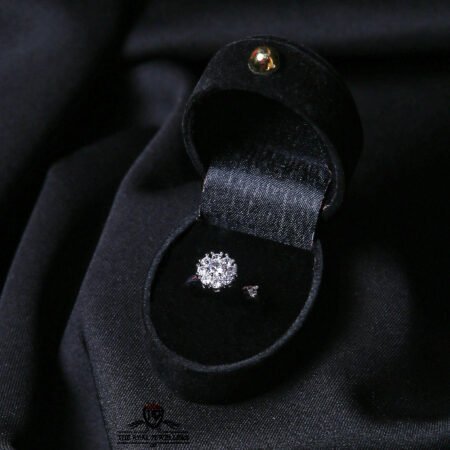 A fabulous Spinning Crystal Stone Ring For Girls/Women, Ring For Girls/Women.