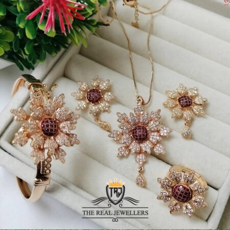 Flower Design Gold Plated Crystal Stone Necklace Set For Girls/Women, Necklace Set For Girls/Women. (Copy)